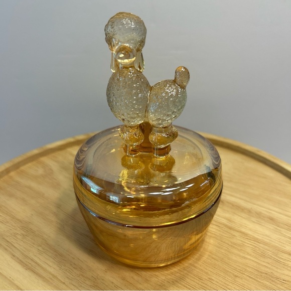VTG Jeanette Carnival Glass Iridescent Poodle Dog Powder Box / Jar Trinket Dish - Picture 1 of 8